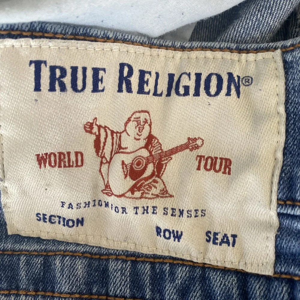 True Religion Ricky Relaxed Straight Denim Shorts Blue Wash Raw Hem Mens Size 34
